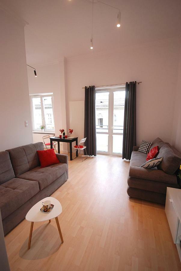 Nowy Apartament Wilcza Warschau Buitenkant foto