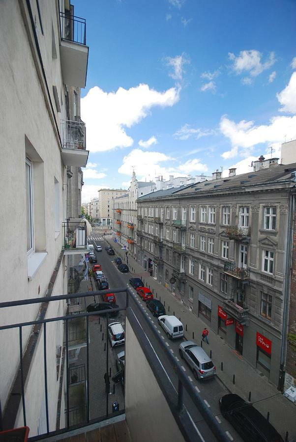 Nowy Apartament Wilcza Warschau Buitenkant foto